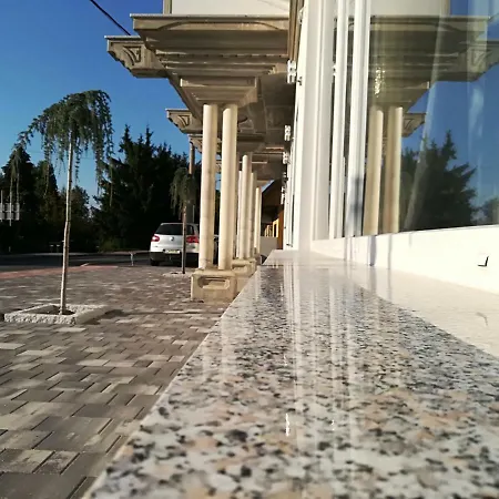 ゲストハウス Lemic ポストイナ