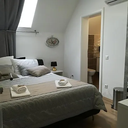 Lemic Hiša za goste 3*