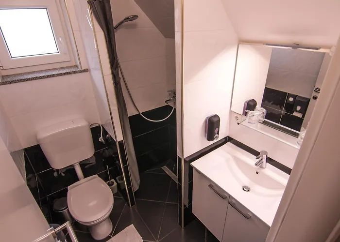 Guest house Lemic Postojna